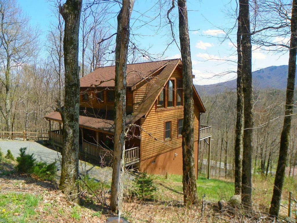 Pet Friendly Vacation Rentals In Seven Devils Nc Bringfido