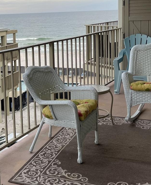Gulf Shores Beach Condo Close to Everything Pet Policy