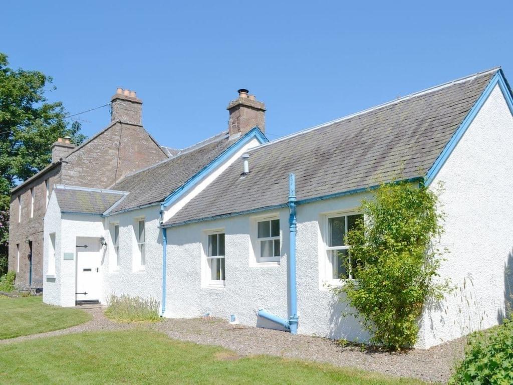 Pet Friendly The Old School House Cottage