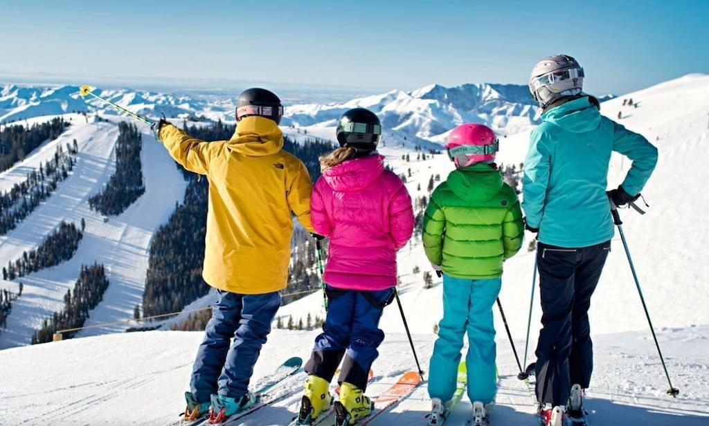 Vail Co Gravity Haus King Room Pet Policy