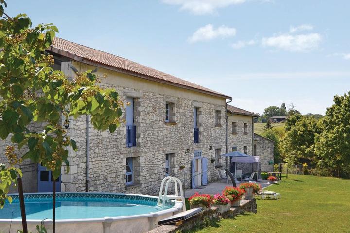 Pet Friendly Amazing 2BR Home in Belvèze With Wi-Fi