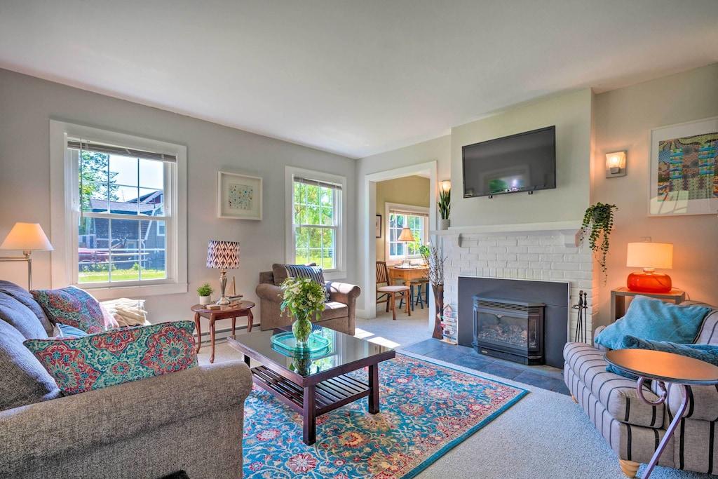 Lovely Cottage Near Chautauqua Lake Pet Policy