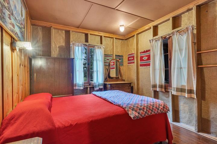 Pet Friendly Cabin Close to All Pikes Peak Area Attractions