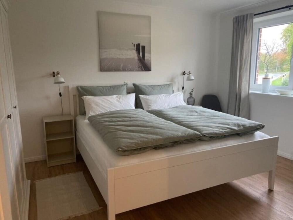 Pet Friendly Waterkant Holiday Home Near the Danish Border