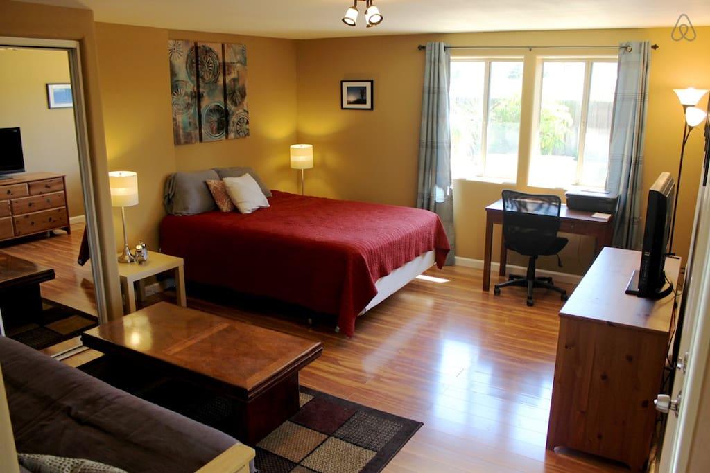 Pet Friendly Thousand Oaks Airbnb Rentals