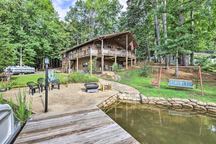 Pet Friendly Cabin with Dock on Lake Martin
