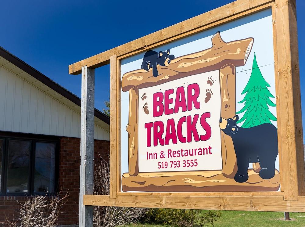 Bear Tracks Inn Pet Policy
