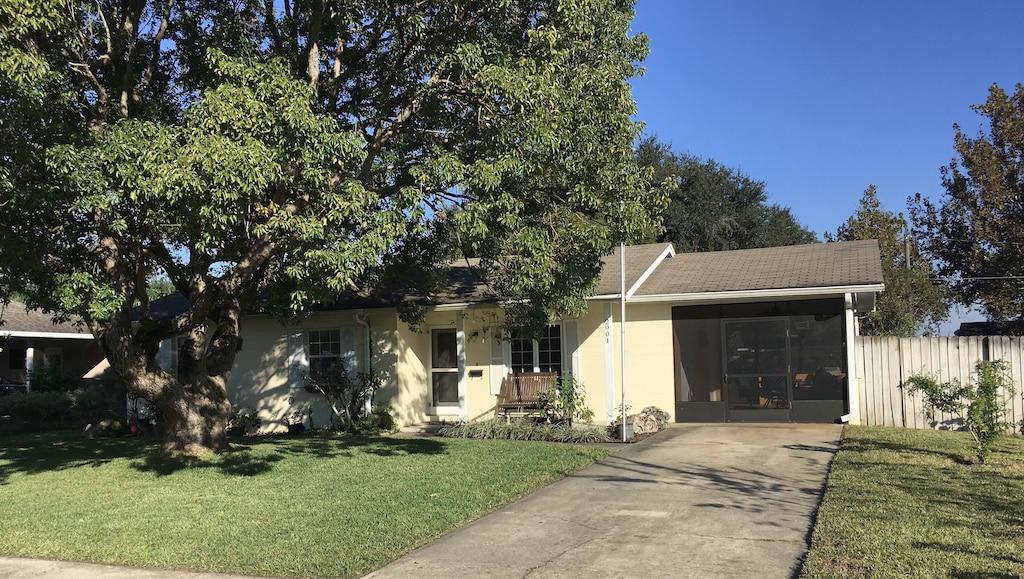 3BR Mount Dora Gem Pet Policy