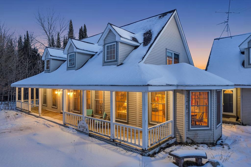 Private 5BR Boyne Falls Home Near Boyne Mountain Pet Policy