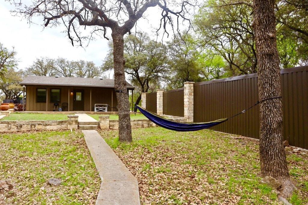 Brownwood Cabin Pet Policy