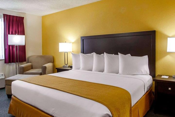 Pet Friendly Quality Inn and Suites Eugene - Springfield