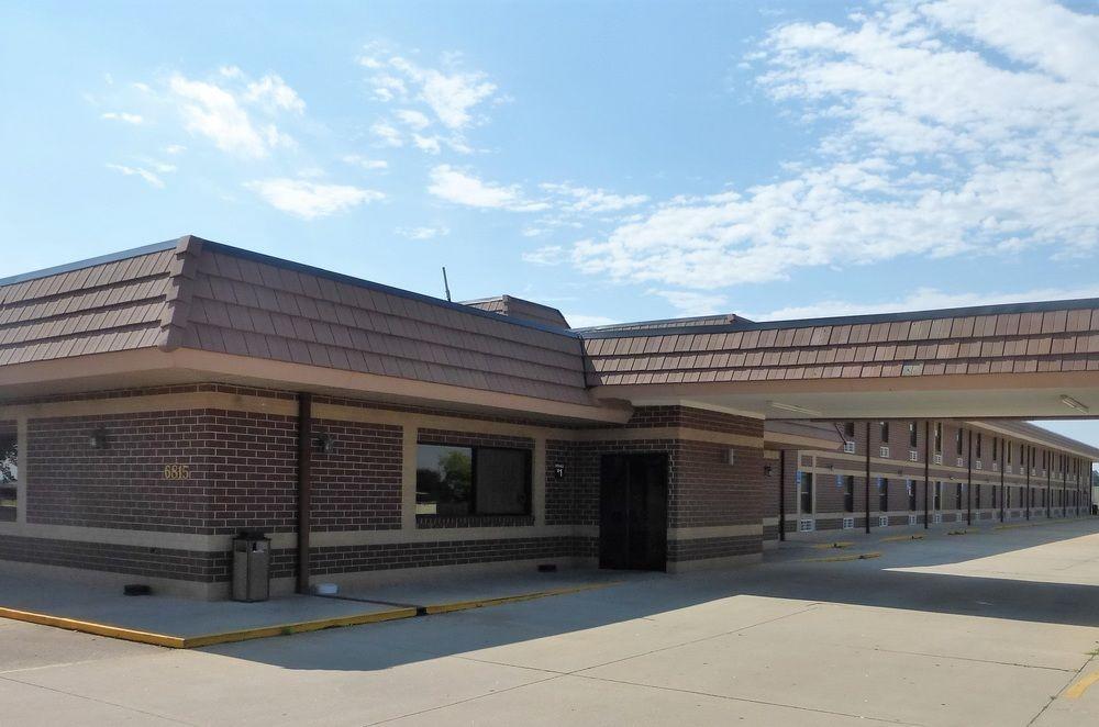 Pet Friendly Hotels In Wichita Ks Bringfido