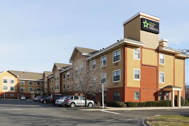 Pet Friendly Extended Stay America Suites Long Island Melville
