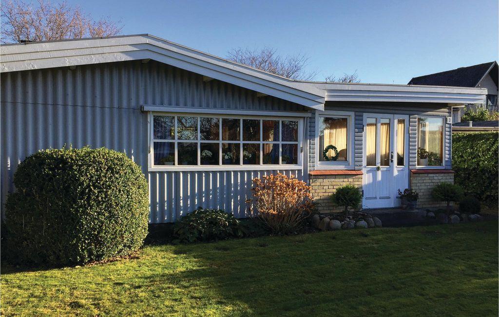 Pet Friendly Stunning Home in Roskilde with WiFi & 2 Bedrooms