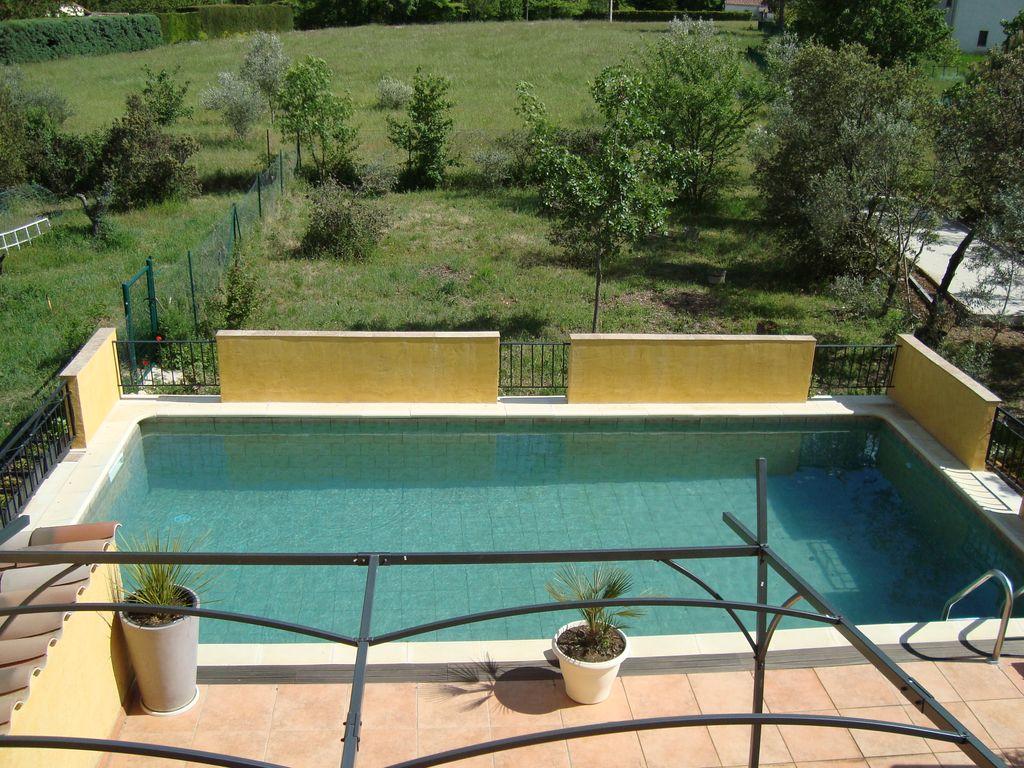 Pet Friendly Holiday Villa Pool in the Var