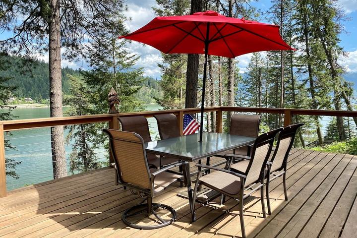 Pet Friendly Lake Pend Oreille Cabin With Dock & Boat Lift