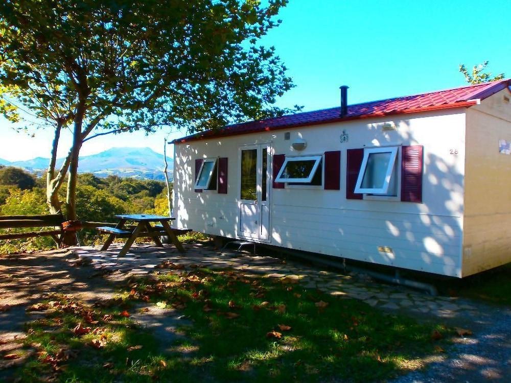 Pet Friendly Camping Manex - Mobil-Home