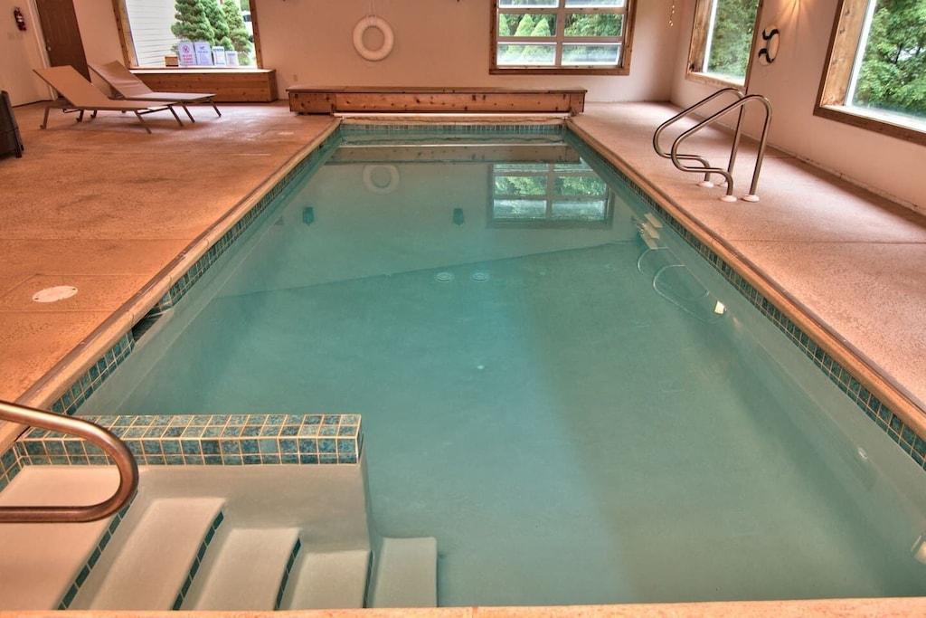 Pet Friendly Unique House with Indoor Pool