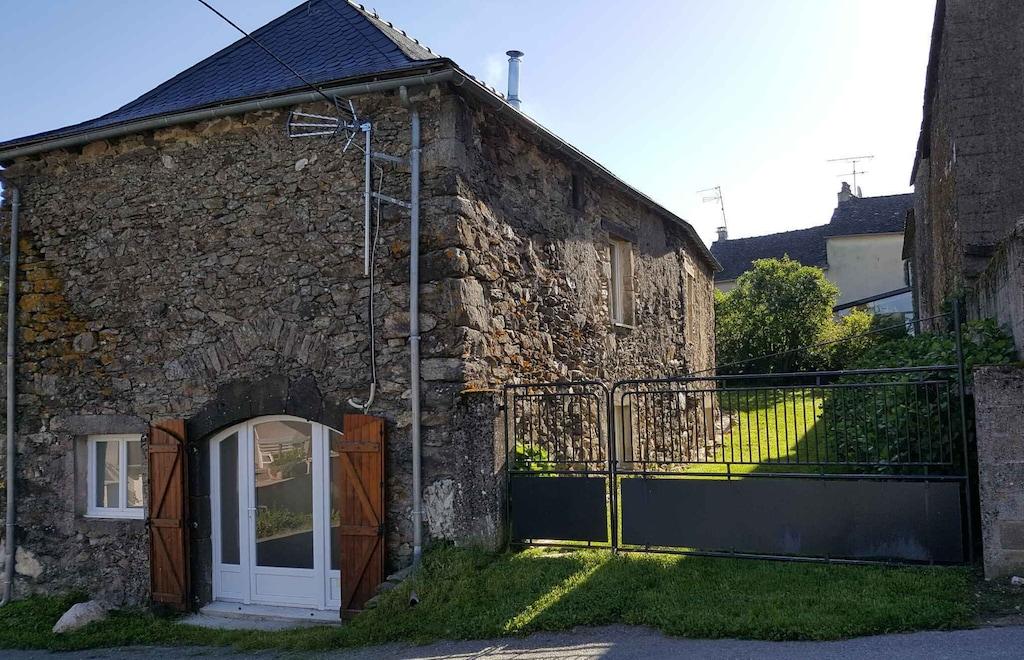 Pet Friendly Stone House in Aveyron