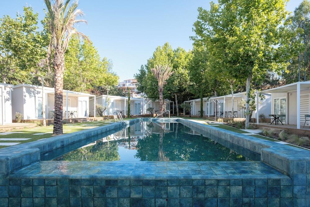 Pet Friendly Costa del Sol Glamping Village