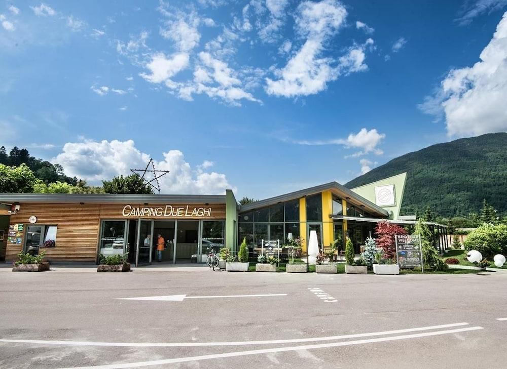 Pet Friendly Camping Due Laghi