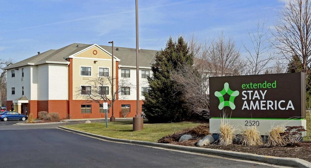 Pet Friendly Extended Stay America Suites Milwaukee Waukesha