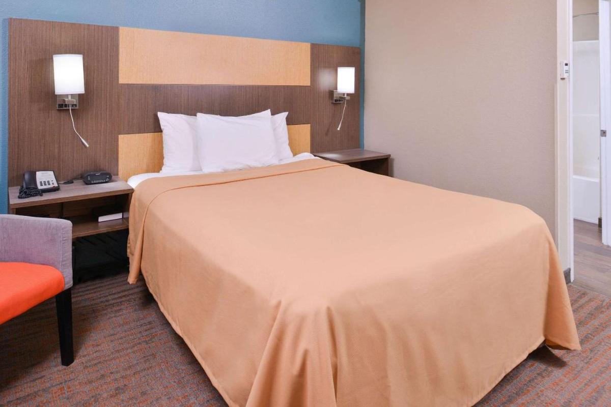 Studio 6 Lenexa Overland Park Pet Policy