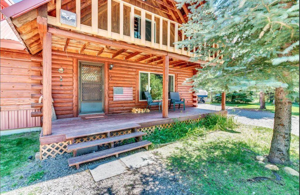 Forest Lake Cabin Pet Policy