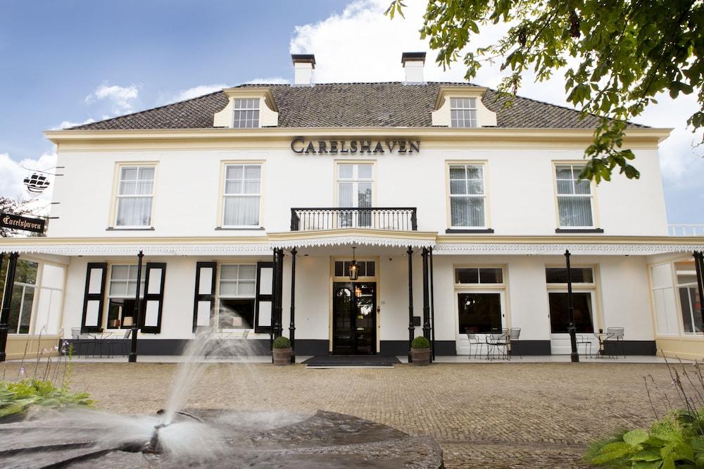 Pet Friendly Landgoed Hotel & Restaurant Carelshaven