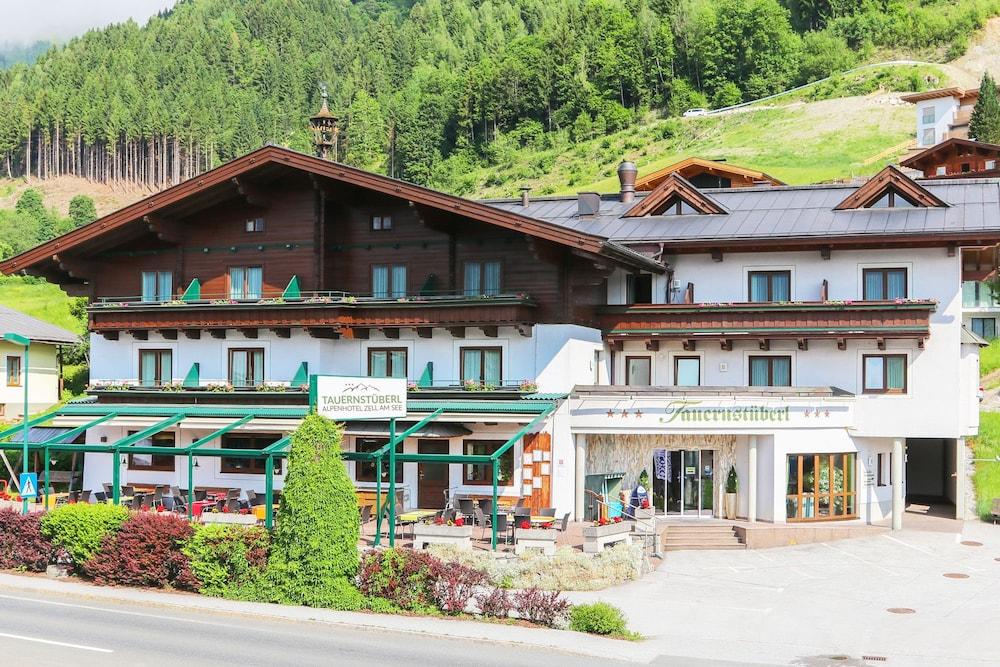 Pet Friendly Alpenhotel Tauernstüberl