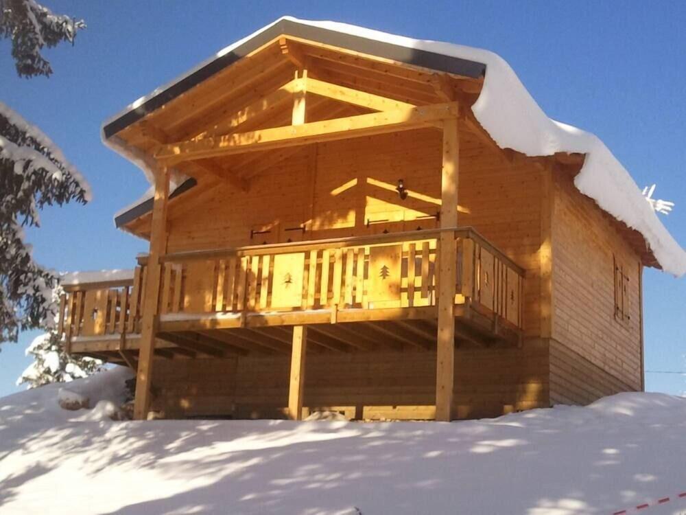 Pet Friendly Charming Chalet in the Mountains