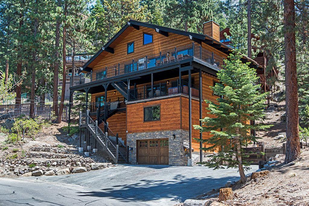 Pet Friendly Vacation Rentals In Zephyr Cove Nv Bringfido