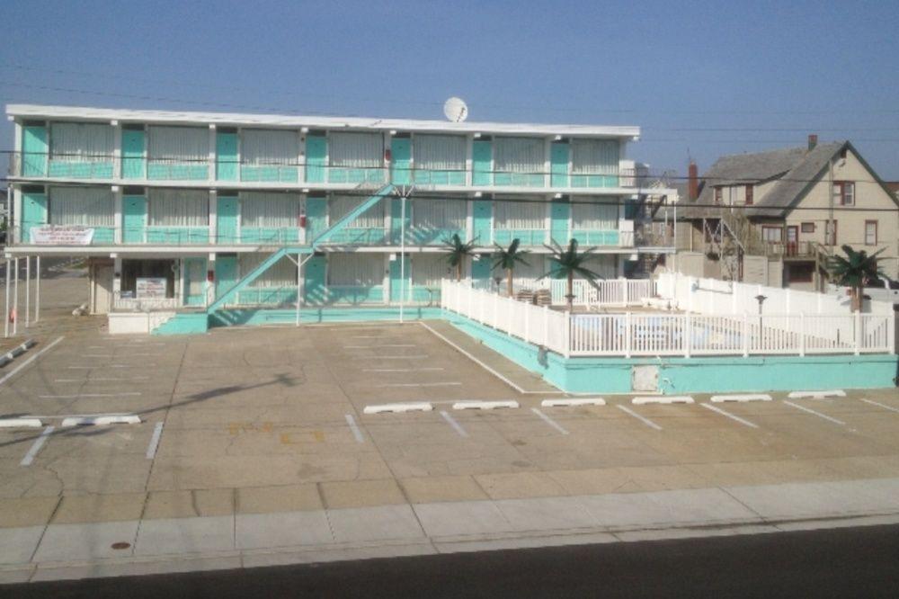 Island Breeze Motel Pet Policy