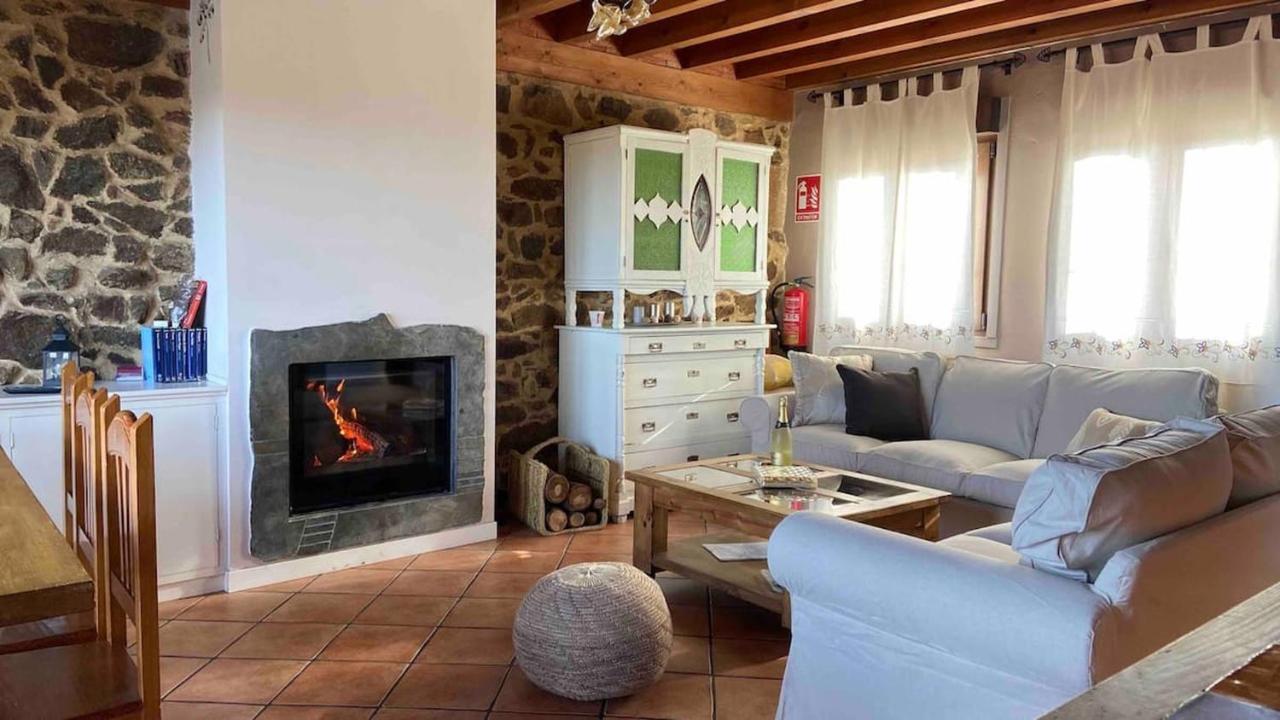 Pet Friendly Casa Rural Lucia