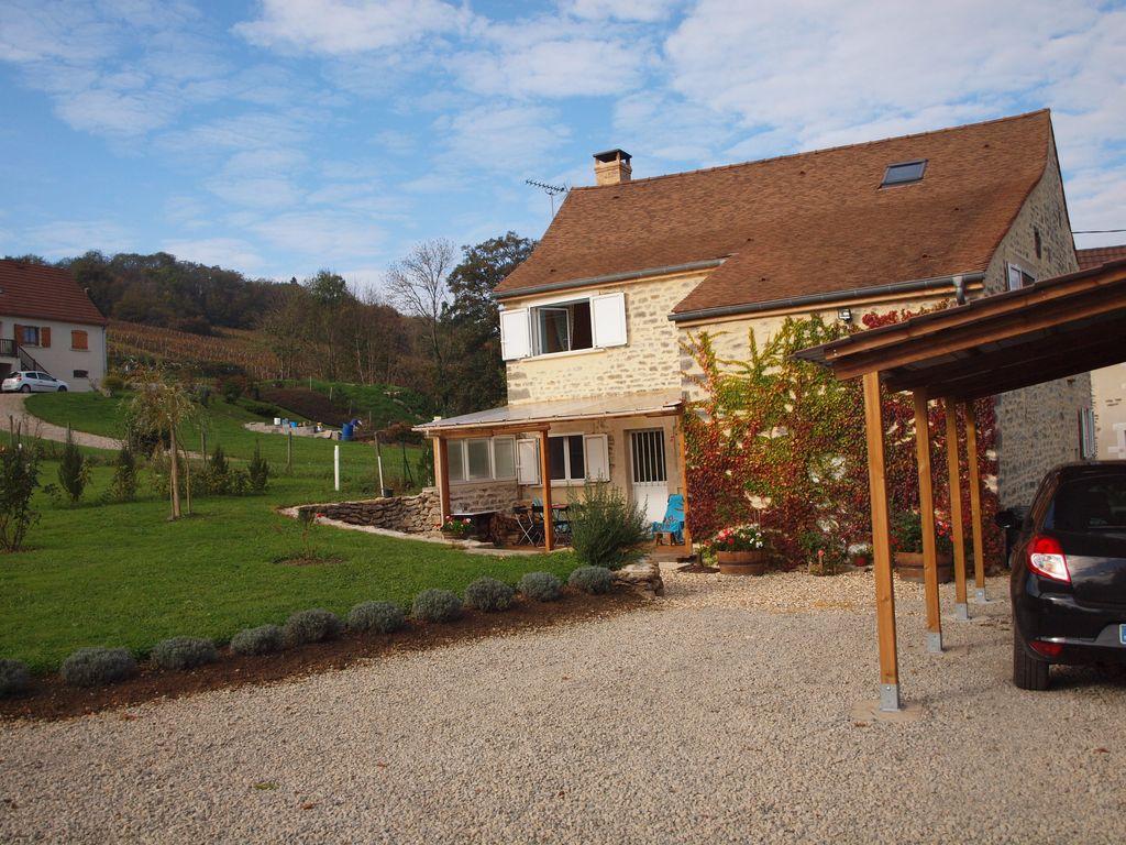 Pet Friendly 4-Bedroom Holiday Cottage