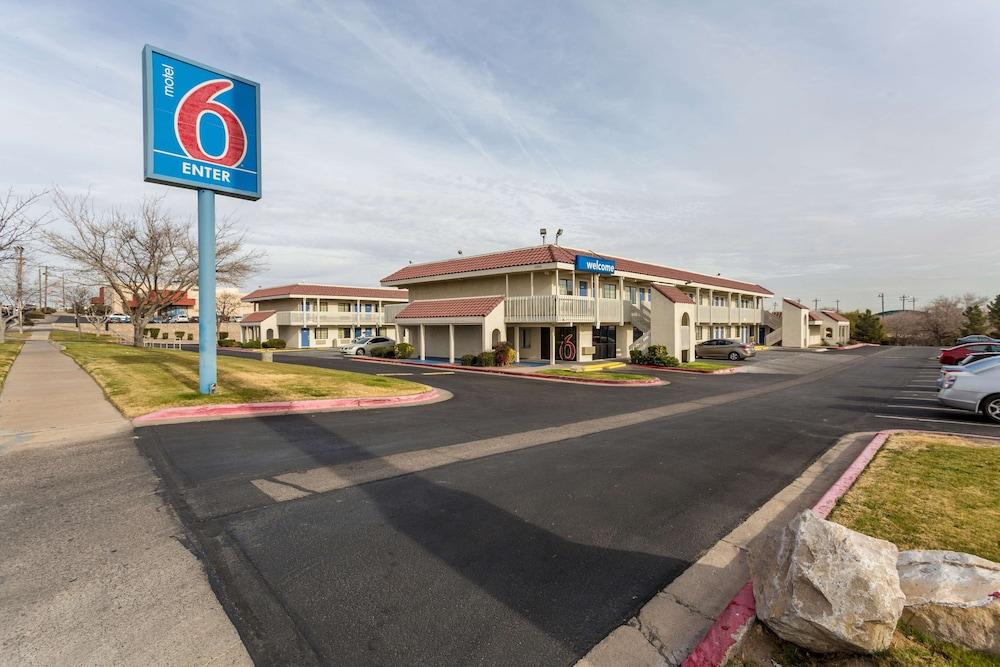 Pet Friendly Motel 6 El Paso TX - East