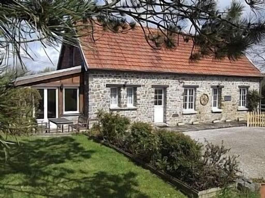 Pet Friendly Quality 3BR Stone Cottage in the Countryside