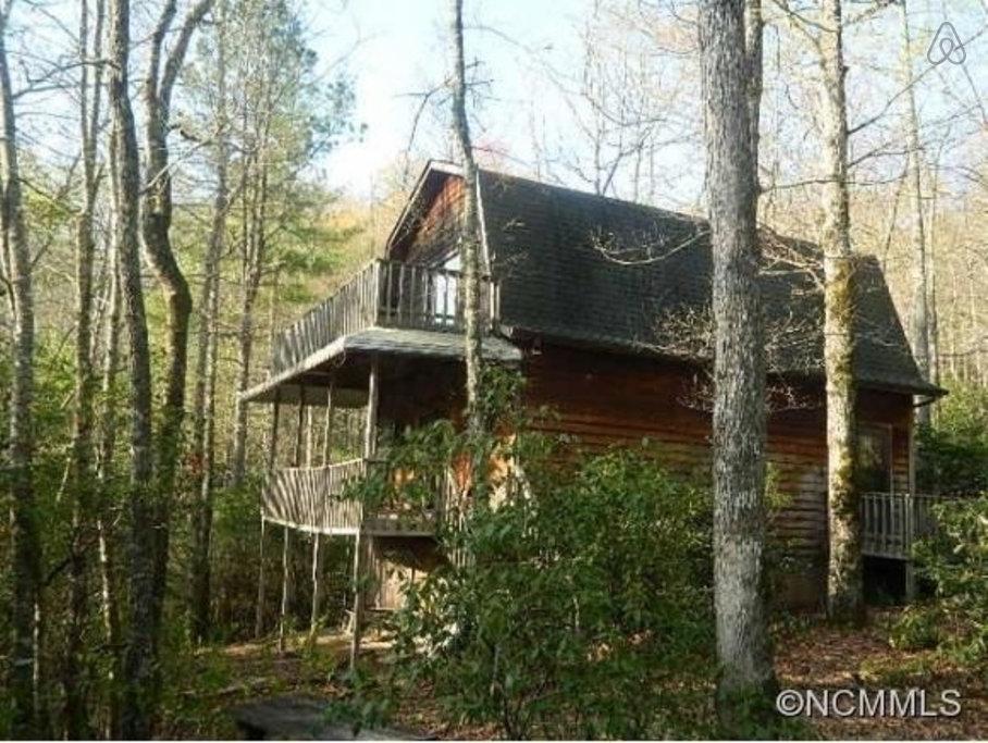Lake Toxaway Airbnb Rentals Pet Policy