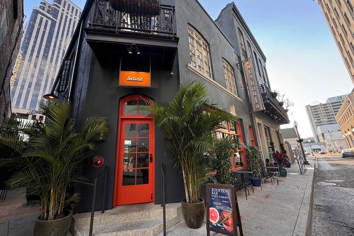 Pet Friendly Selina Catahoula New Orleans