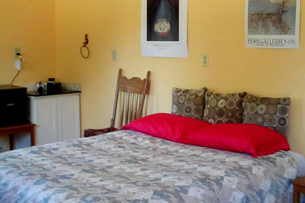 Ojo Caliente Airbnb Rentals Pet Policy