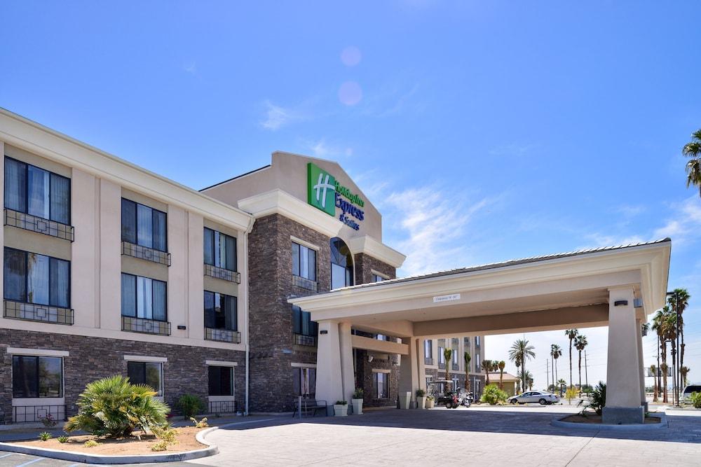 Pet Friendly Holiday Inn Express Hotel & Suites Indio an IHG Hotel