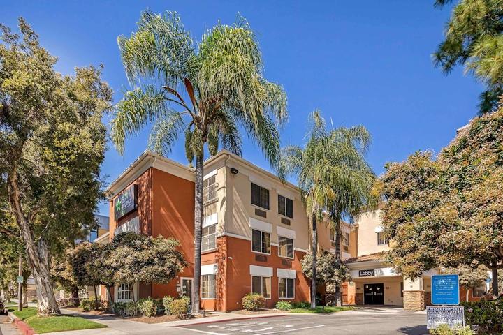 Pet Friendly Extended Stay America Suites Los Angeles Glendale