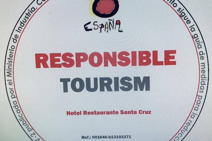 Pet Friendly Hotel Restaurante Santa Cruz