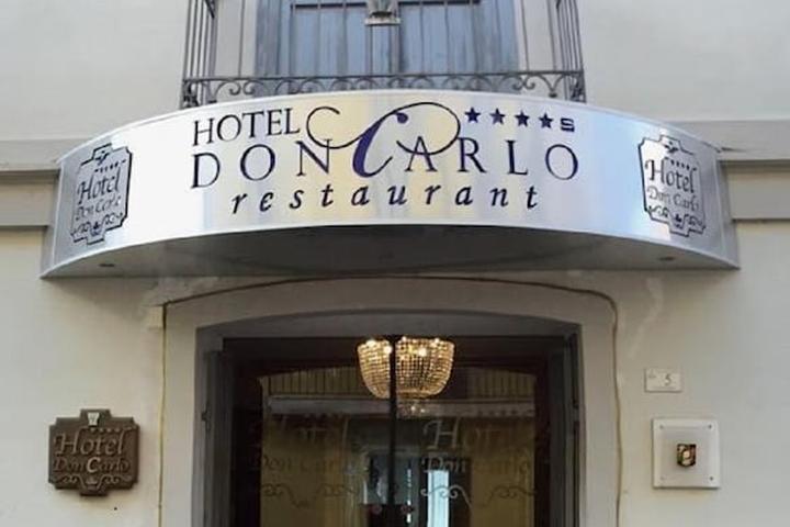 Pet Friendly Hotel Don Carlo 4S