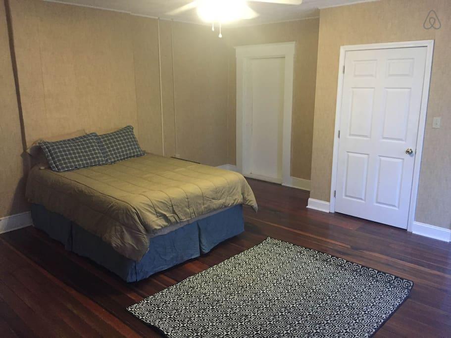 Bardstown Airbnb Rentals Pet Policy