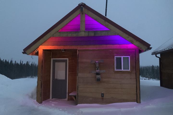 Pet Friendly Clean Quiet Cabin with Amazing Mountain Range View