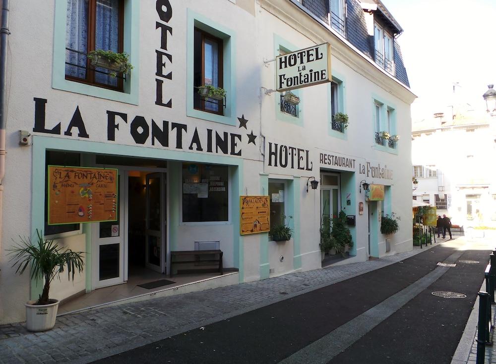 Pet Friendly Hôtel La Fontaine