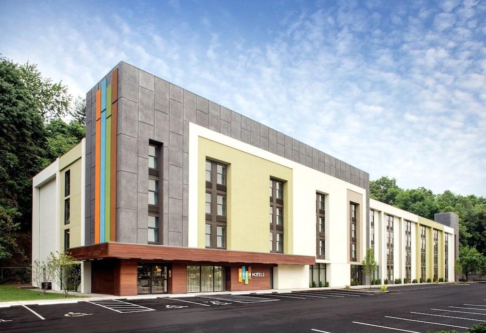 Pet Friendly EVEN Hotel Norwalk by IHG