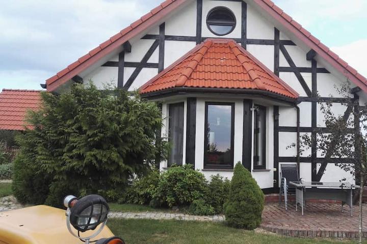 Pet Friendly 4BR Cottage on the Polish Baltic