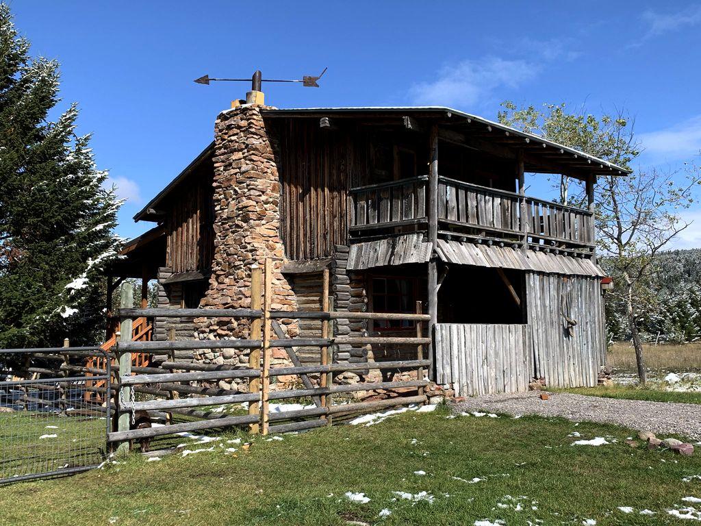 Cassidy Homestead Guest Cabin Pet Policy